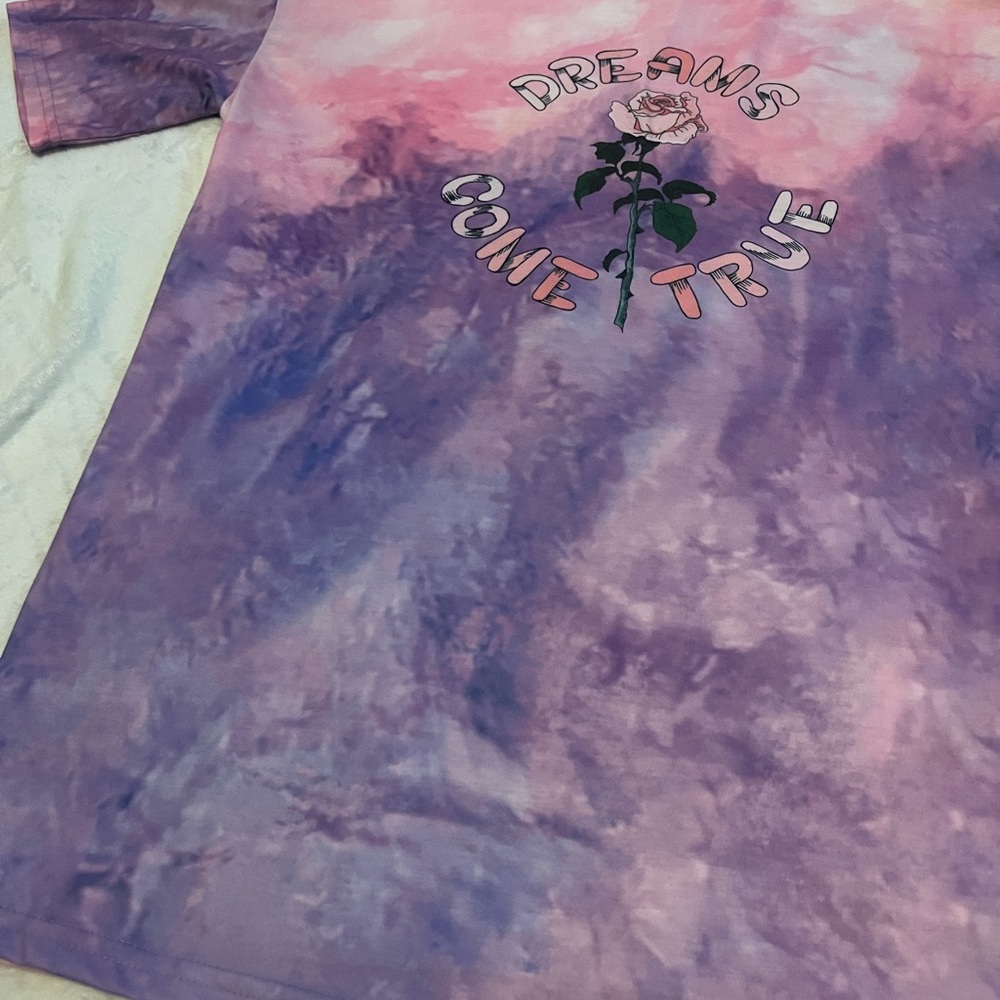 Graphic T-shirt